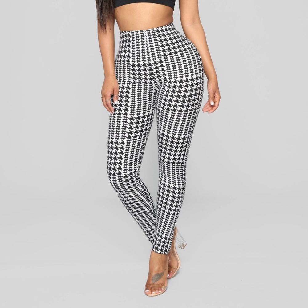 Fashion Nova Leggings